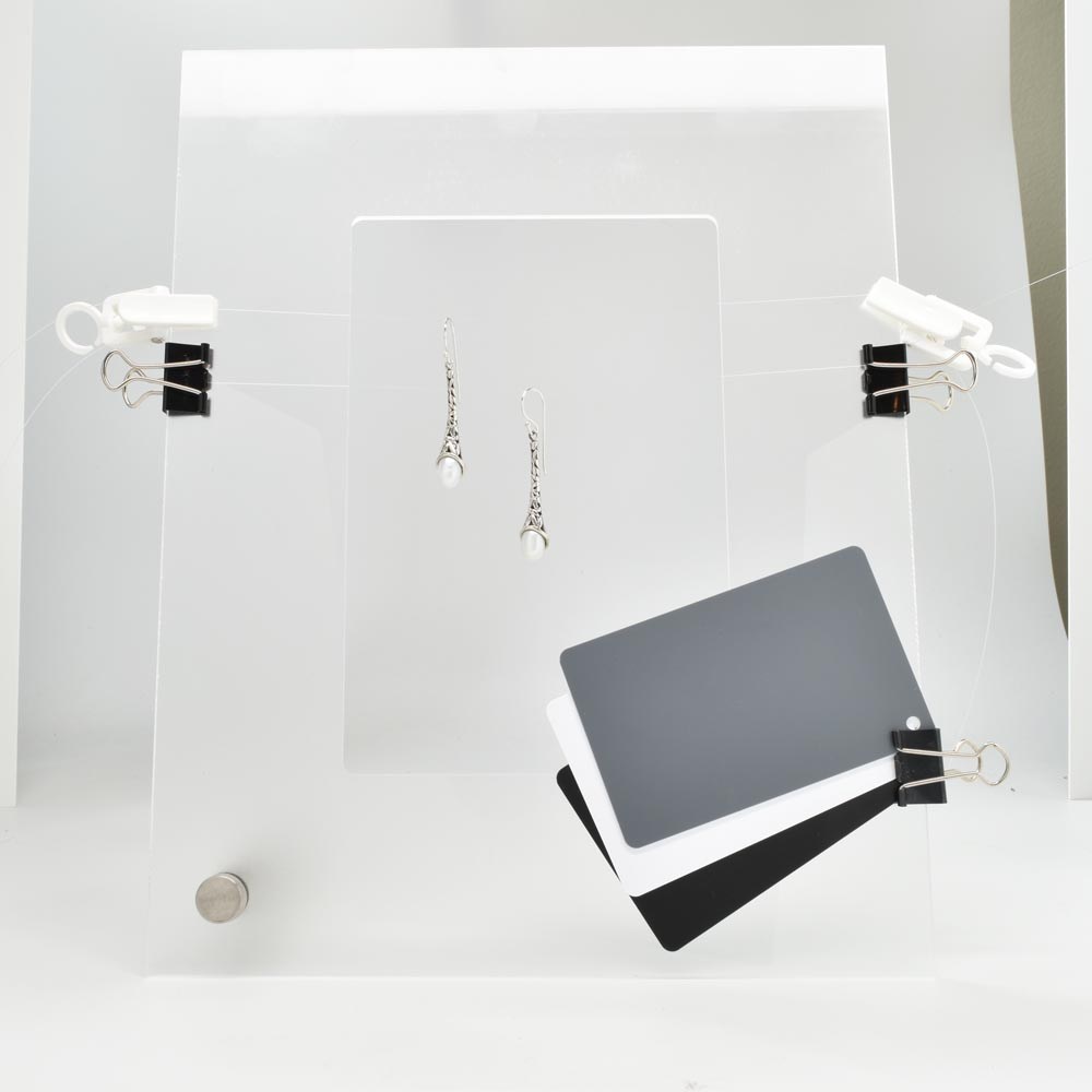 chụp bông tai ngọc bích