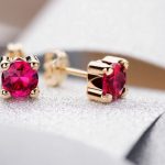 cách tạo kiểu chụp trang sức